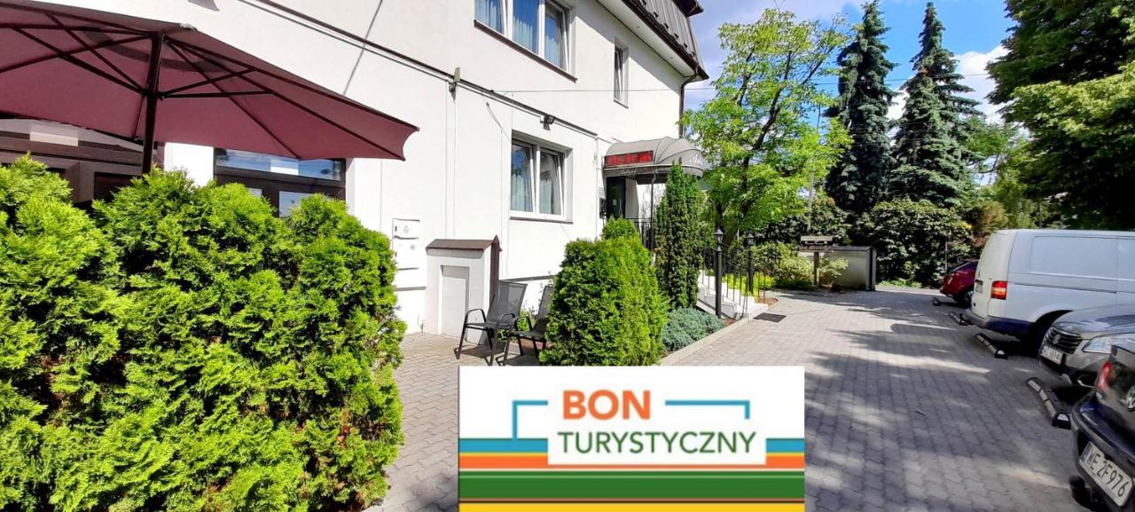 Astral Raszyn Exterior foto